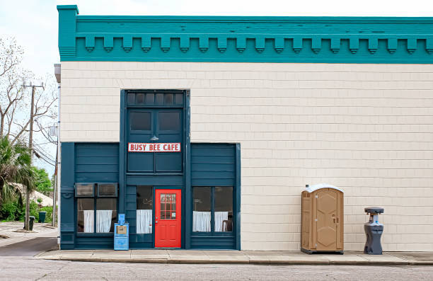 Best Construction site porta potty rental  in Sheffield, OH